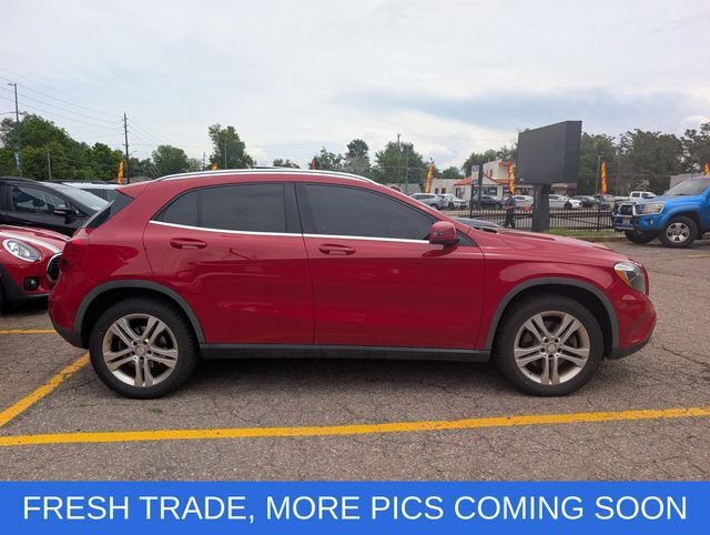 Used 2015 Mercedes-Benz GLA 250 4MATIC image 2