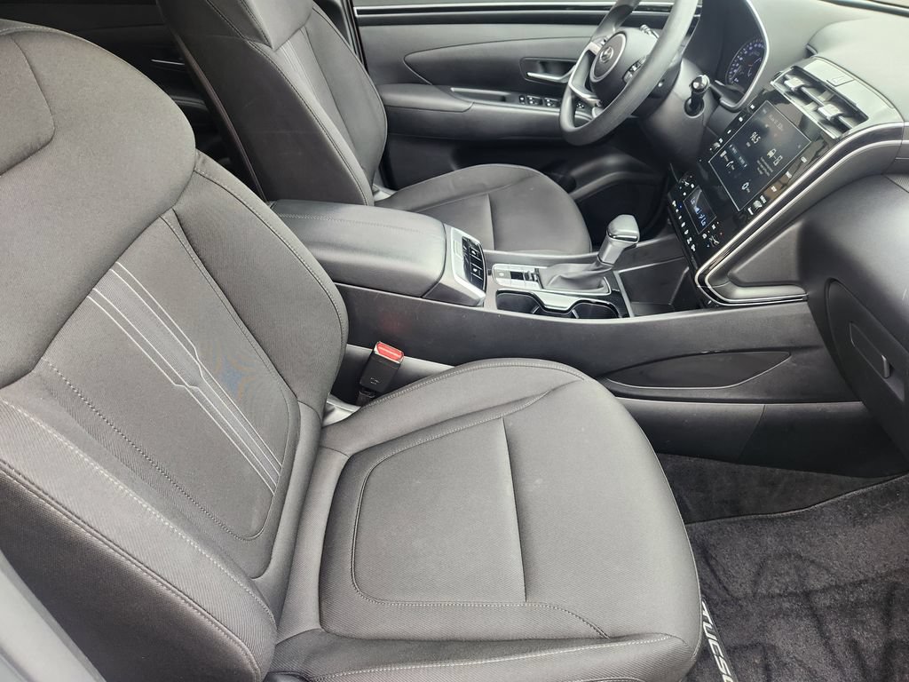 Certified 2024 Hyundai Tucson SEL FWD image 10