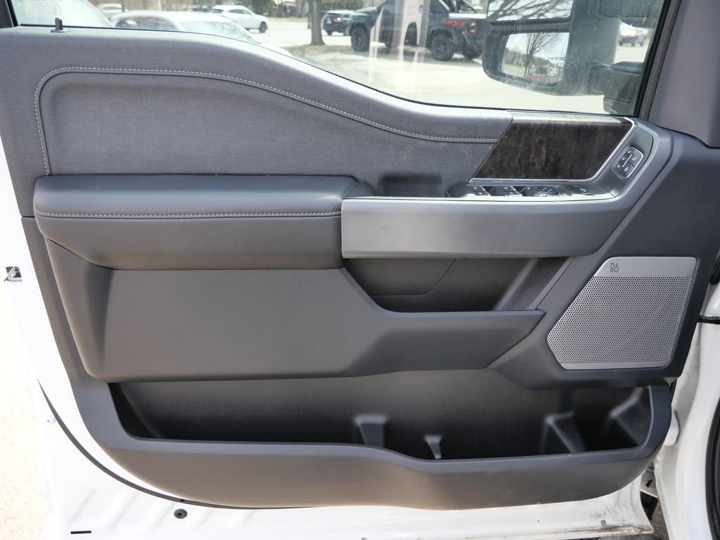 Used 2023 Ford F250 Lariat w/ Lariat Ultimate Package image 28