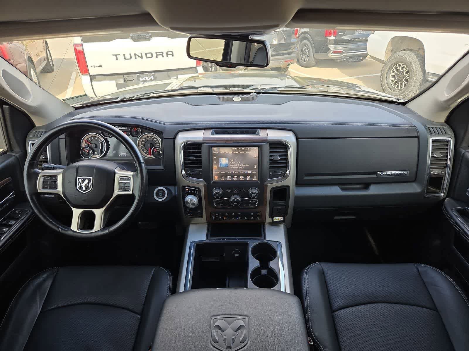 Used 2015 RAM 1500 Laramie w/ Convenience Group AWD/4WD image 14
