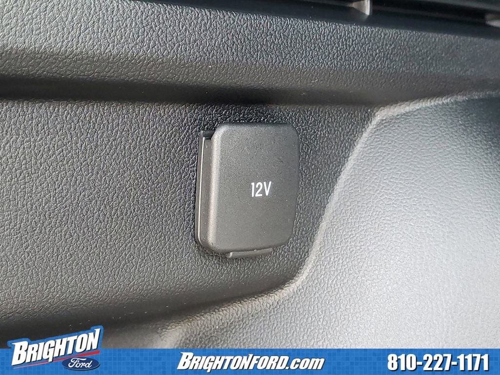 Used 2023 Ford Escape ST-Line Elite w/ Class II Trailer Tow Package image 8