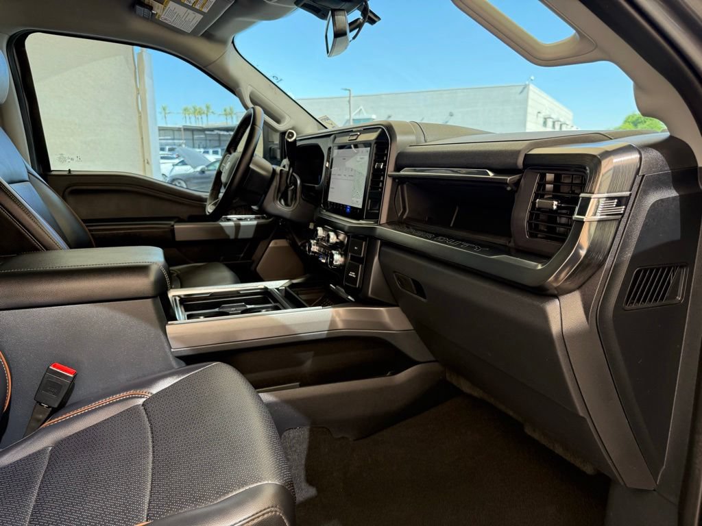 Used 2025 Ford F350 Lariat w/ Black Appearance Package AWD/4WD image 11
