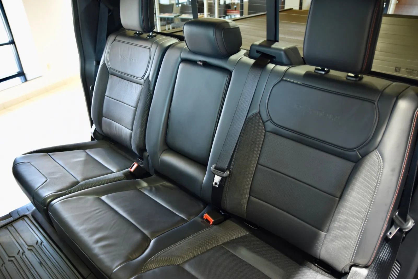 Used 2024 Ford F150 Raptor image 30