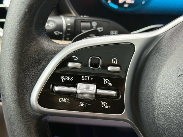 Used 2021 Mercedes-Benz GLC 300 4MATIC image 45