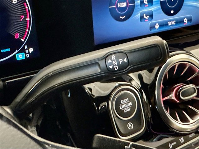 Certified 2025 Mercedes-Benz GLA 250 4MATIC image 16