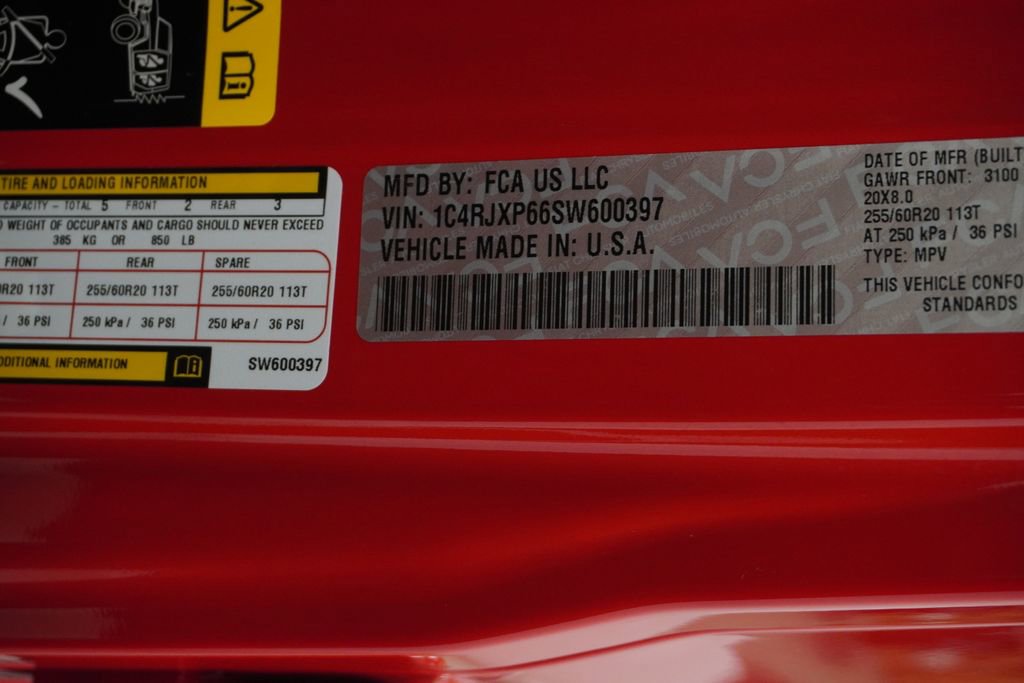 Certified 2025 Jeep Wrangler Unlimited Sahara w/ Safety Group AWD/4WD image 54