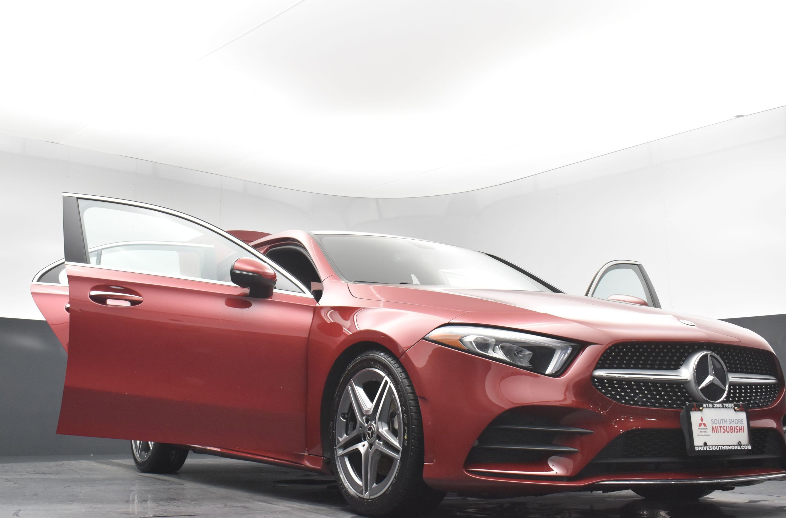 Used 2021 Mercedes-Benz A 220 4MATIC w/ AMG Line image 30