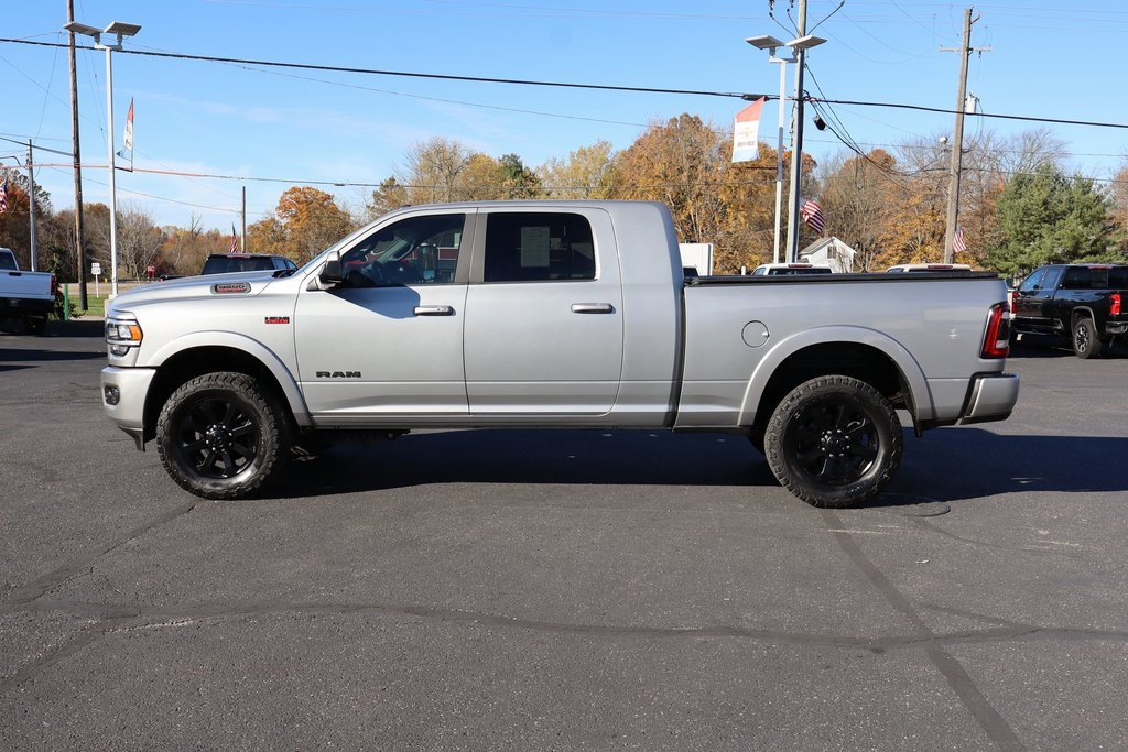 Used 2022 RAM 3500 Laramie w/ Night Edition image 31