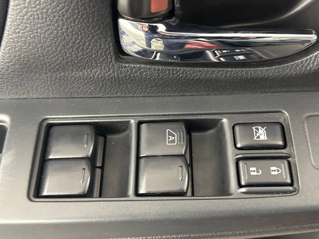 Used 2014 Subaru Impreza 2.0i Premium w/ All-Weather Package w/CVT image 9