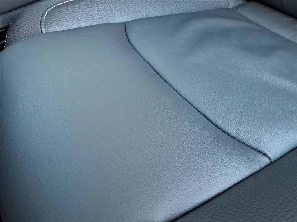 New 2025 Nissan Pathfinder SL image 27