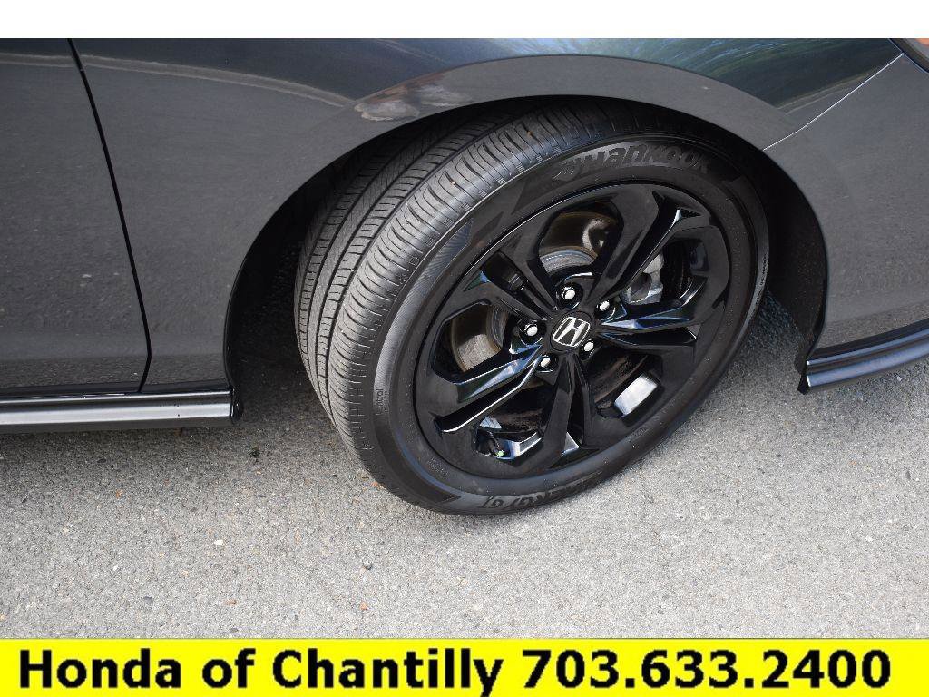 Used 2025 Honda Accord SE image 36