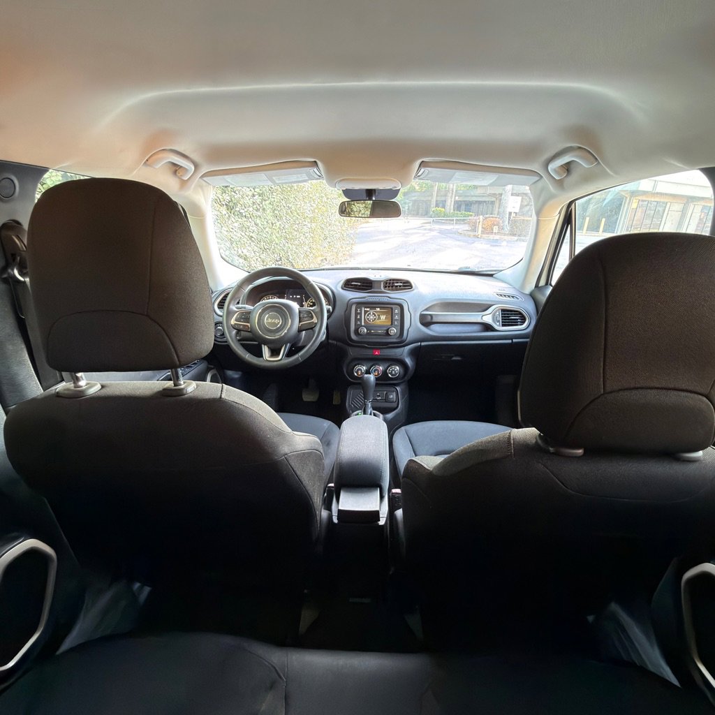 Used 2017 Jeep Renegade Sport w/ Power & Air Group FWD image 21
