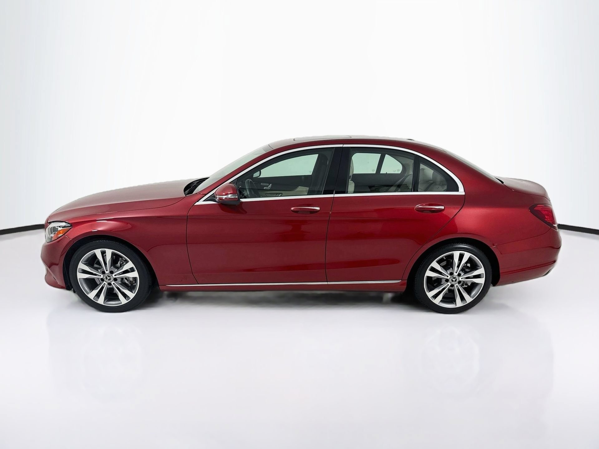 Used 2019 Mercedes-Benz C 300 Sedan image 5