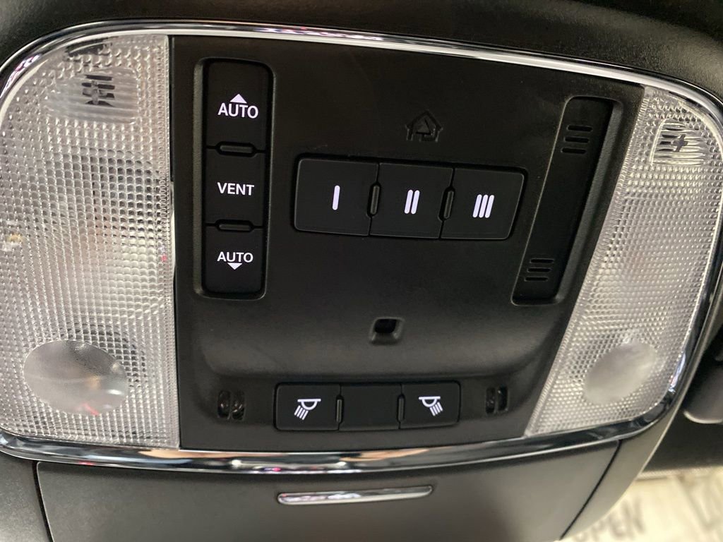 Used 2023 Dodge Charger Scat Pack w/ Plus Group RWD image 36