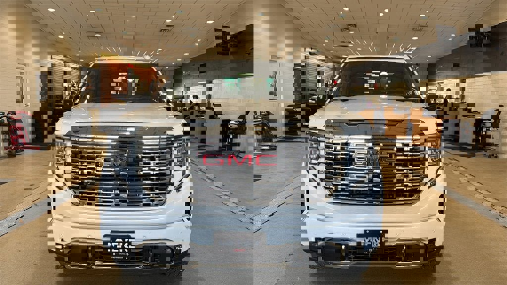 New 2026 GMC Sierra 1500 Denali image 2