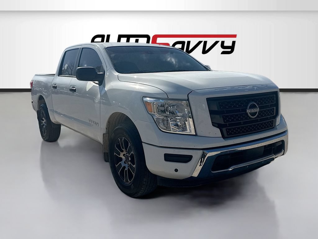 Used 2024 Nissan Titan SV w/ SV Convenience Package