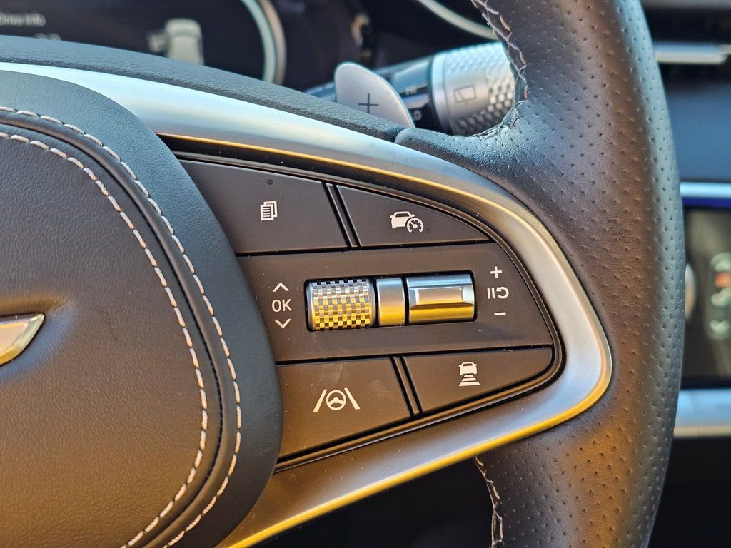 Used 2025 Genesis GV70 3.5T Sport w/ Sport Advanced Package image 35