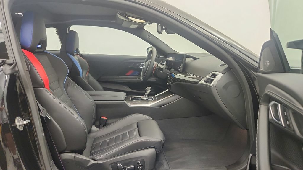 Used 2025 BMW M2 w/ Lighting Package RWD image 24