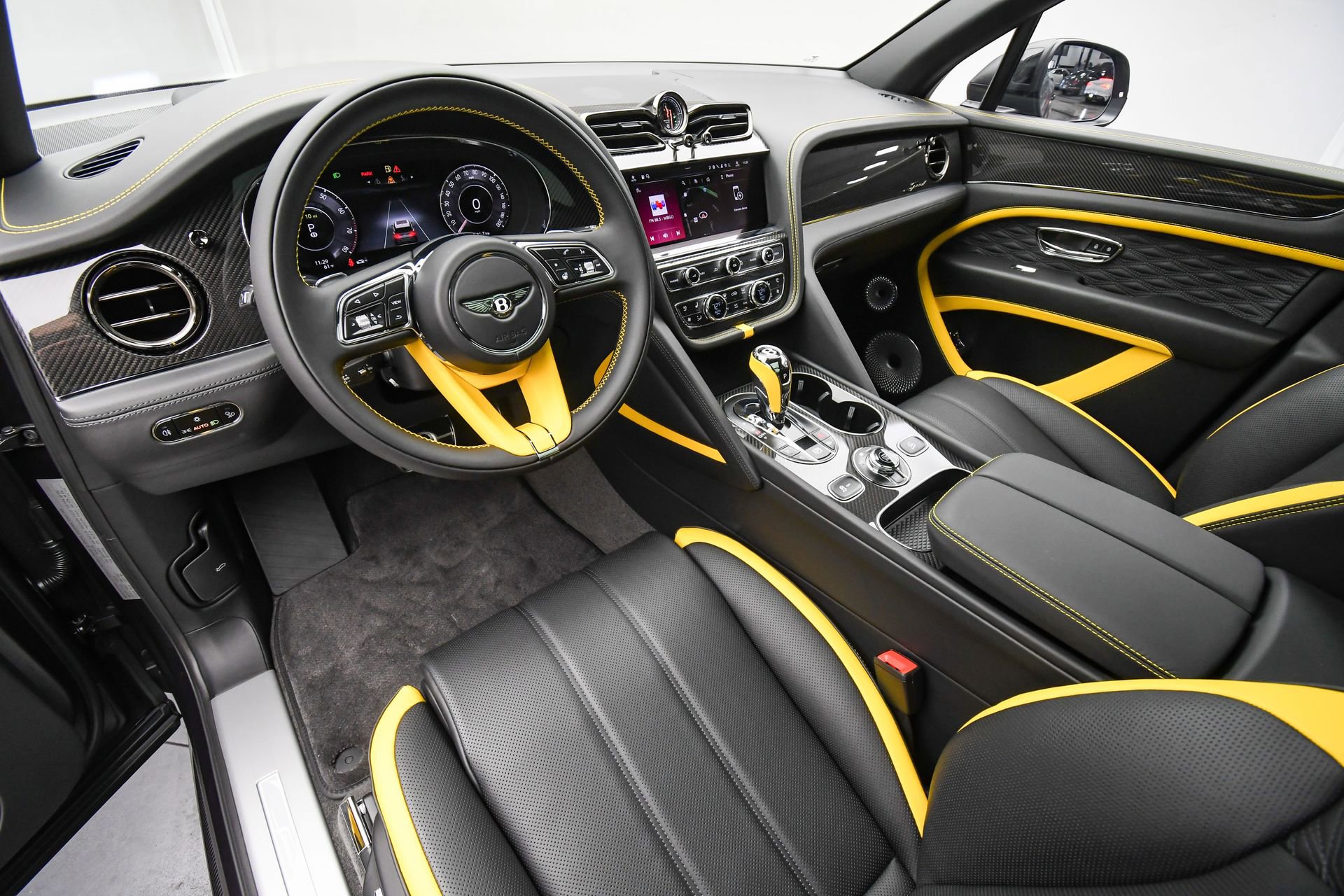 New 2026 Bentley Bentayga Speed image 2