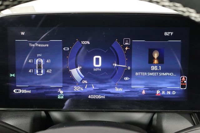 Used 2024 Chevrolet Equinox EV LT FWD image 9