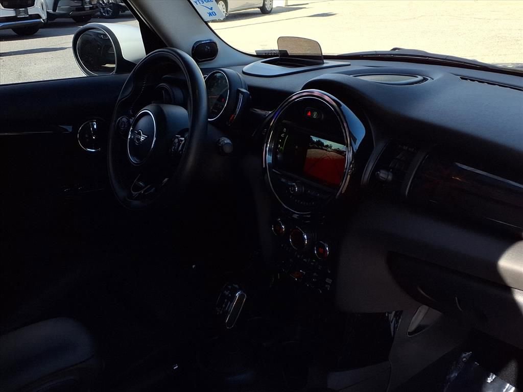 Used 2020 MINI Cooper S image 21