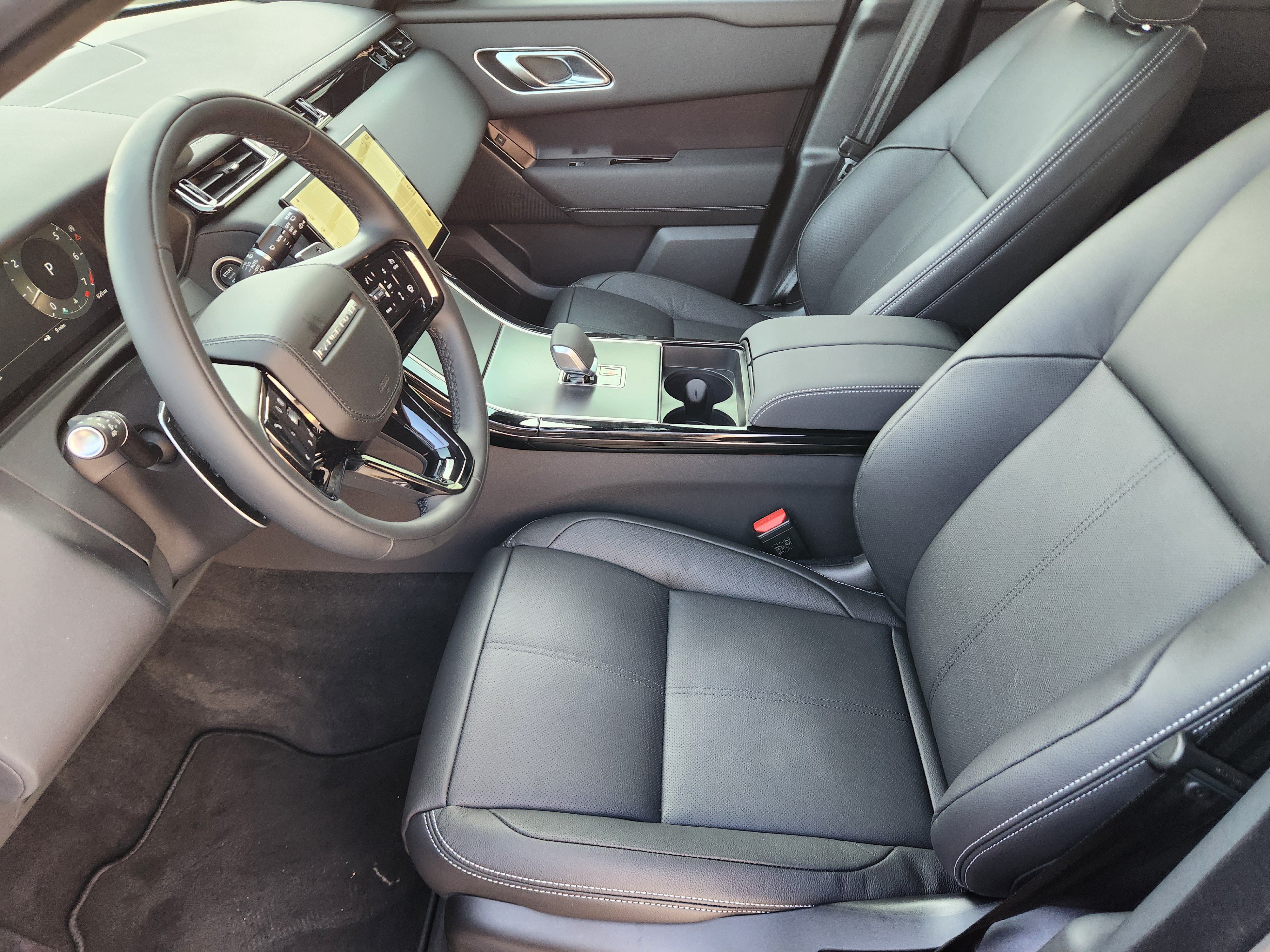 New 2026 Land Rover Range Rover Velar Belgravia AWD/4WD image 8