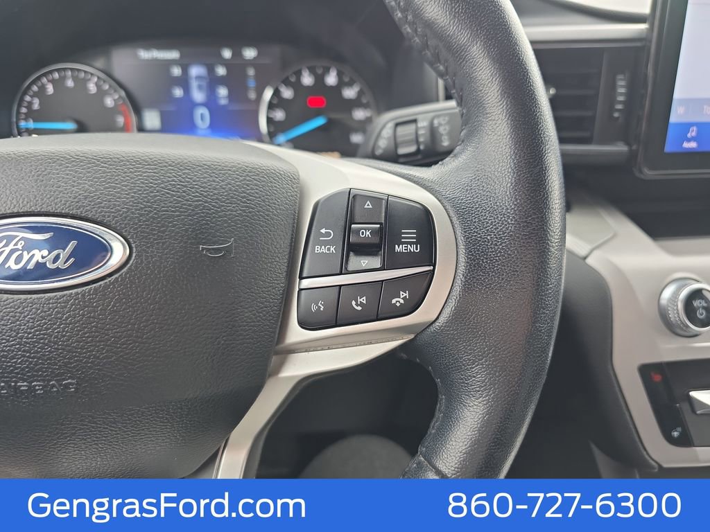 Used 2023 Ford Explorer XLT w/ Equipment Group 202A AWD/4WD image 29