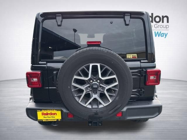 Used 2024 Jeep Wrangler Unlimited Sahara AWD/4WD image 5