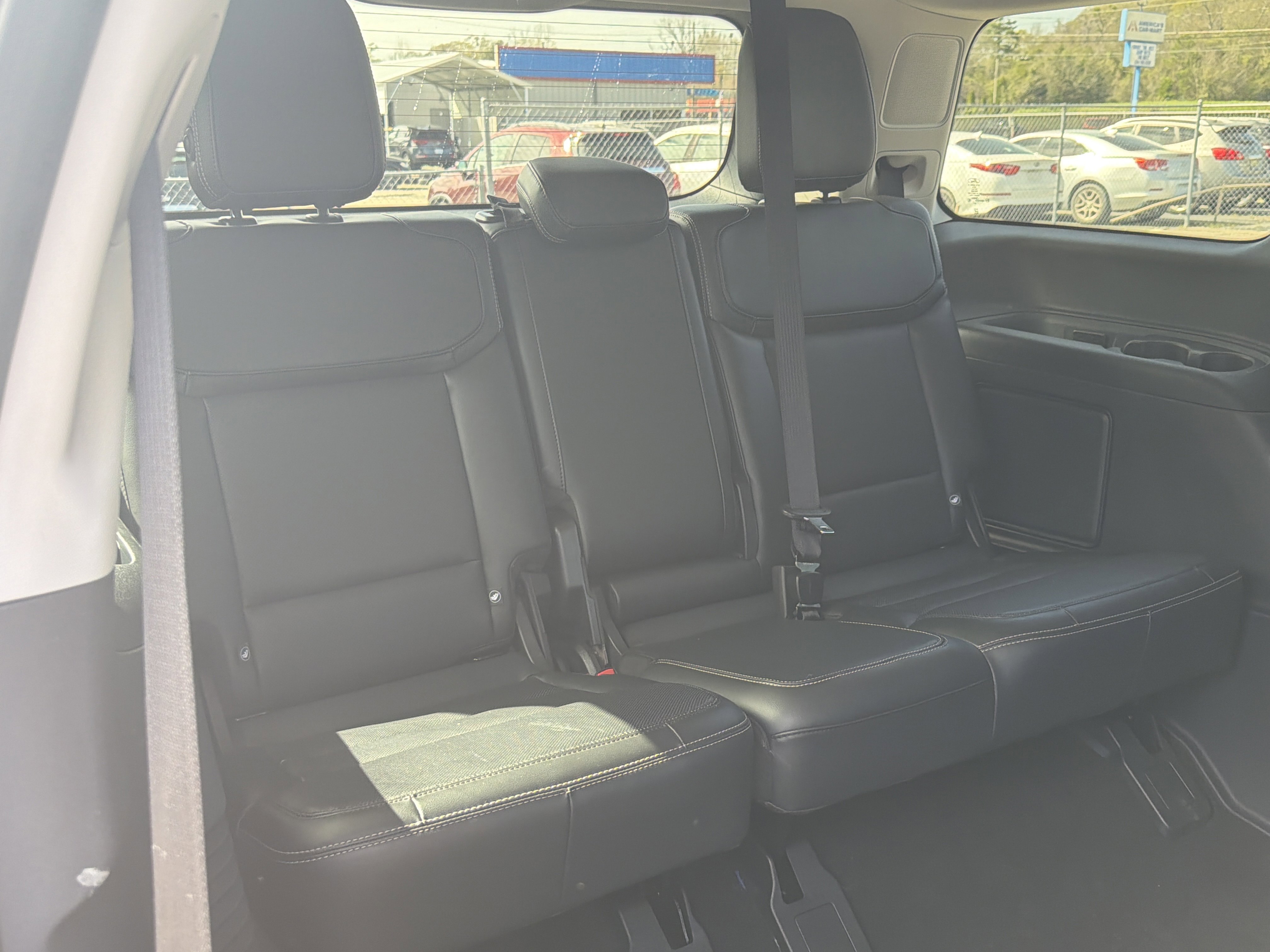 Used 2025 Ford Expedition Platinum image 43