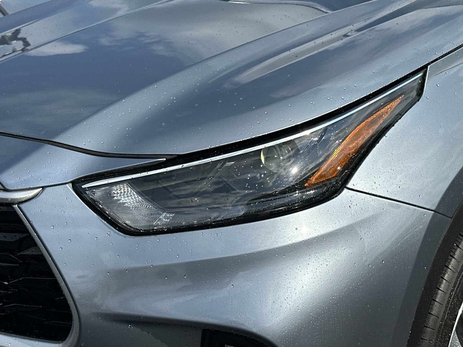 Used 2023 Toyota Highlander XLE FWD image 11
