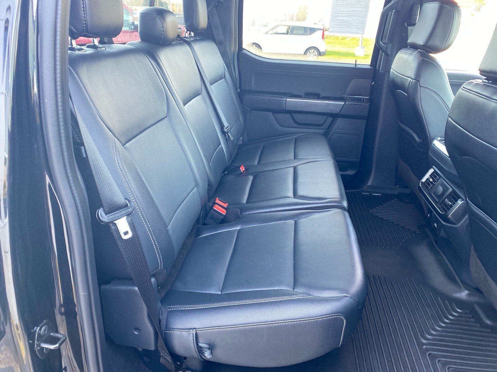 Used 2022 Ford F150 XLT w/ Equipment Group 302A High AWD/4WD image 25