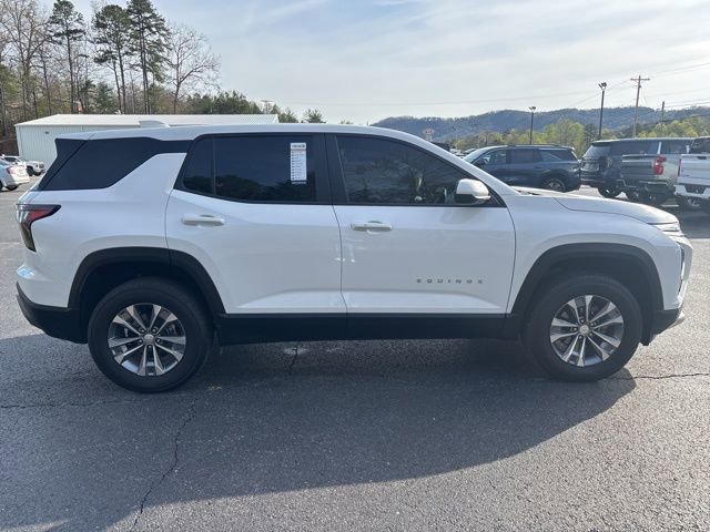 Used 2026 Chevrolet Equinox LT image 3