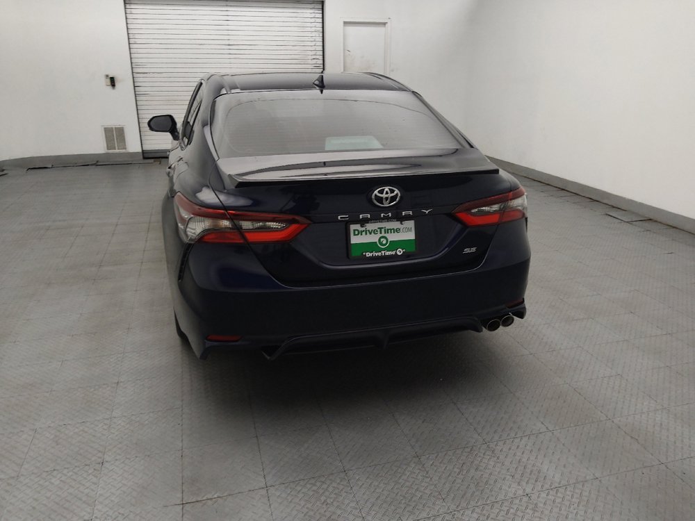 Used 2022 Toyota Camry SE FWD image 6