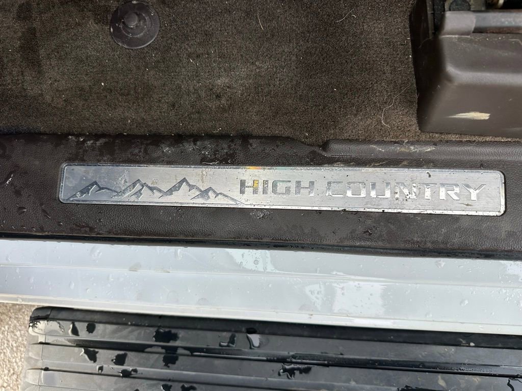 Used 2018 Chevrolet Silverado 1500 High Country w/ High Desert Package AWD/4WD image 13