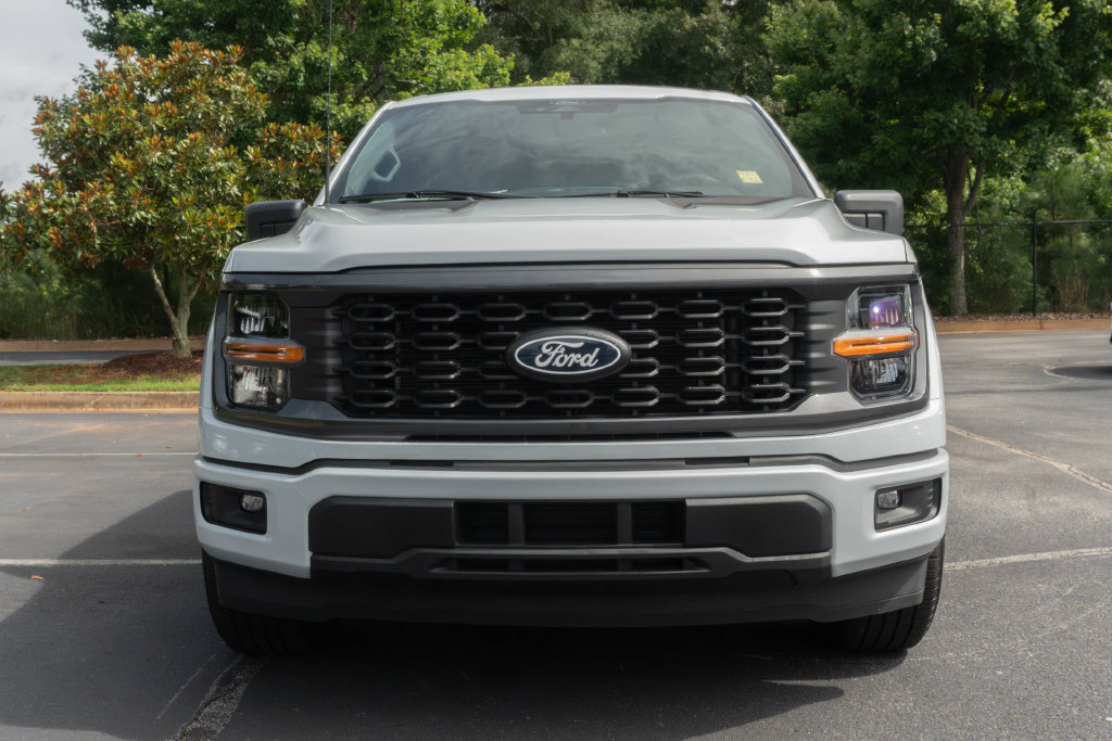 Used 2025 Ford F150 STX w/ Equipment Group 200A RWD image 4