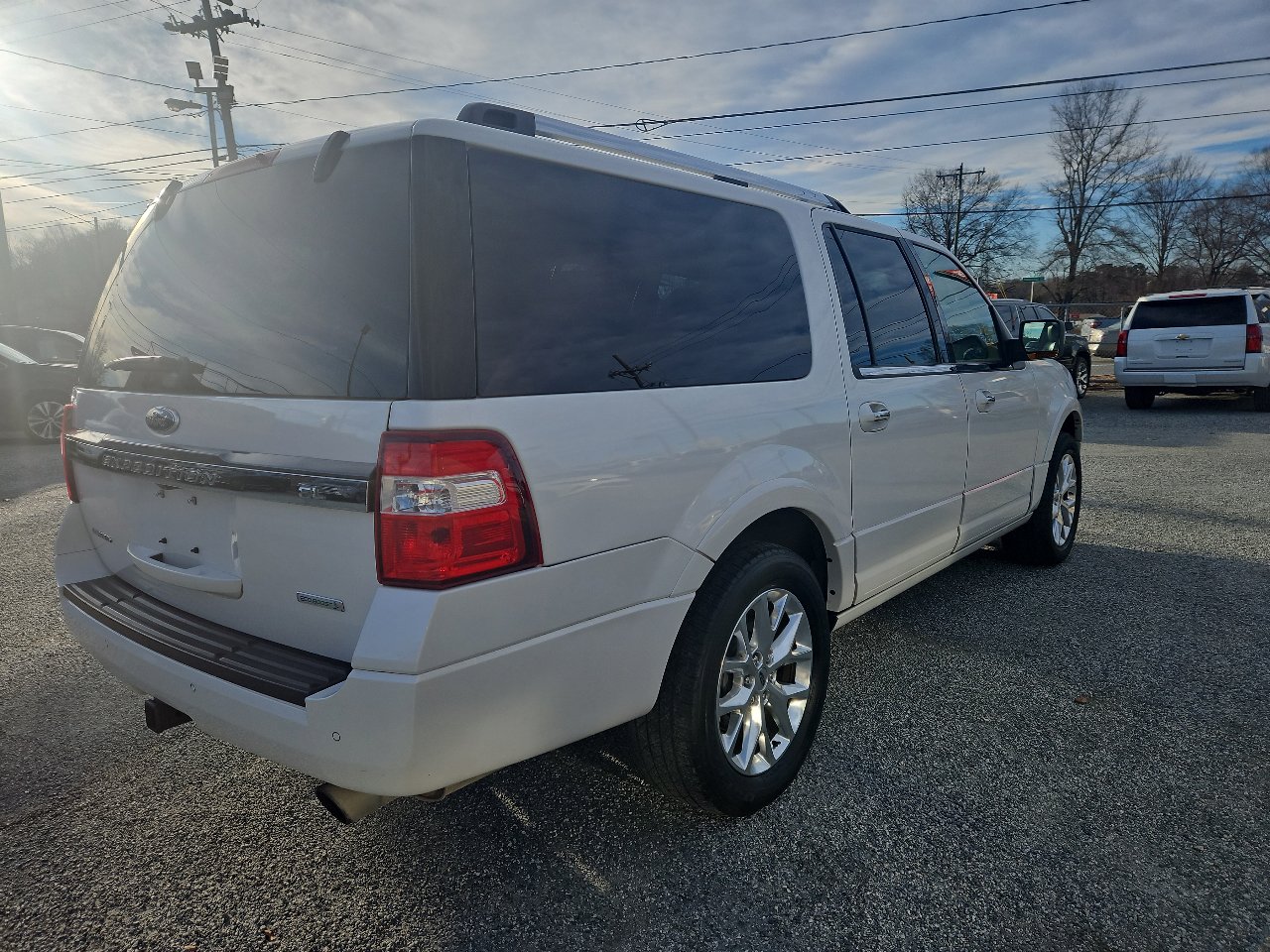 Used 2015 Ford Expedition EL Limited w/ Equipment Group 301A image 7