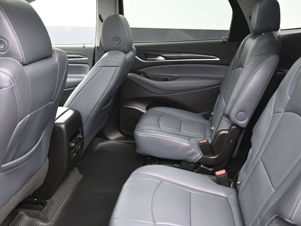 Used 2019 Buick Enclave Premium w/ Experience Buick Package image 15