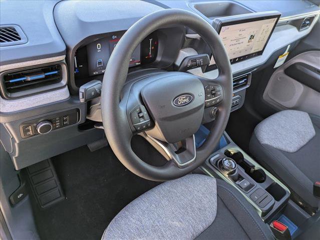 New 2025 Ford Maverick XLT image 9