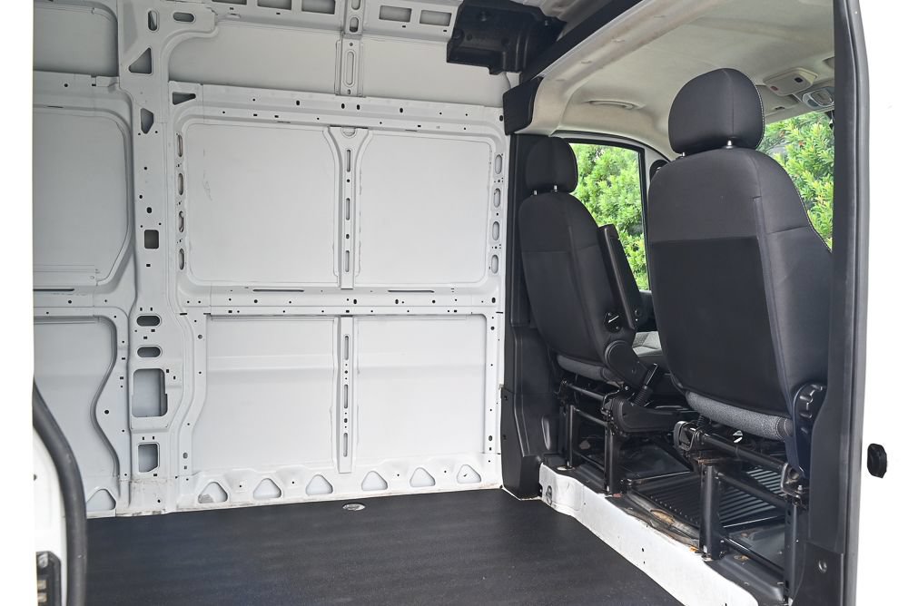 Used 2024 RAM ProMaster 2500 w/ Convenience Group FWD image 14