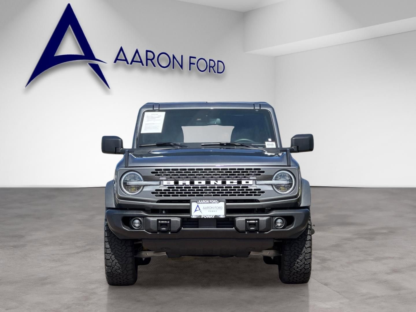 Used 2025 Ford Bronco Badlands image 9