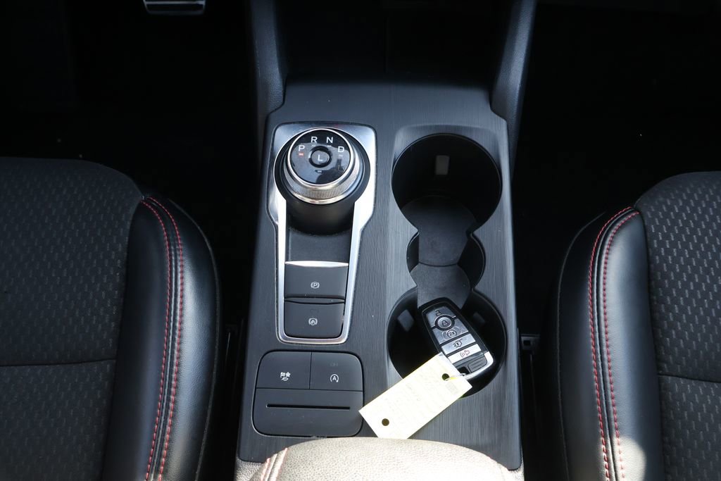 Used 2024 Ford Escape ST-Line image 21