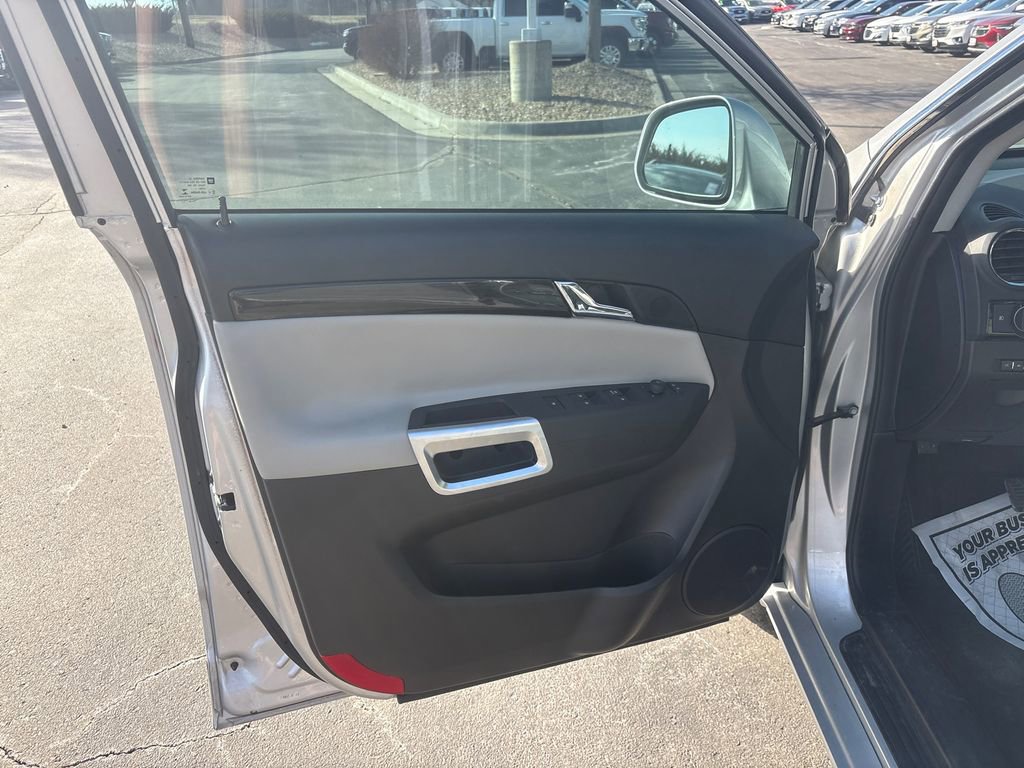 Used 2014 Chevrolet Captiva Sport LT w/ Convenience Package image 17