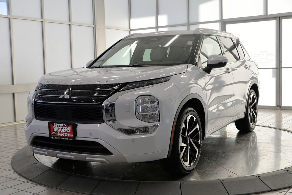 Used 2022 Mitsubishi Outlander SEL image 4