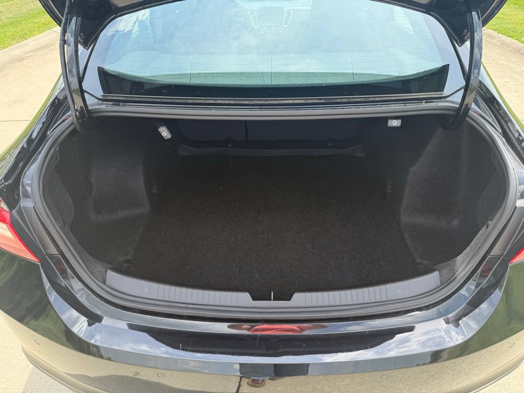 Used 2025 Chevrolet Malibu LT FWD image 6