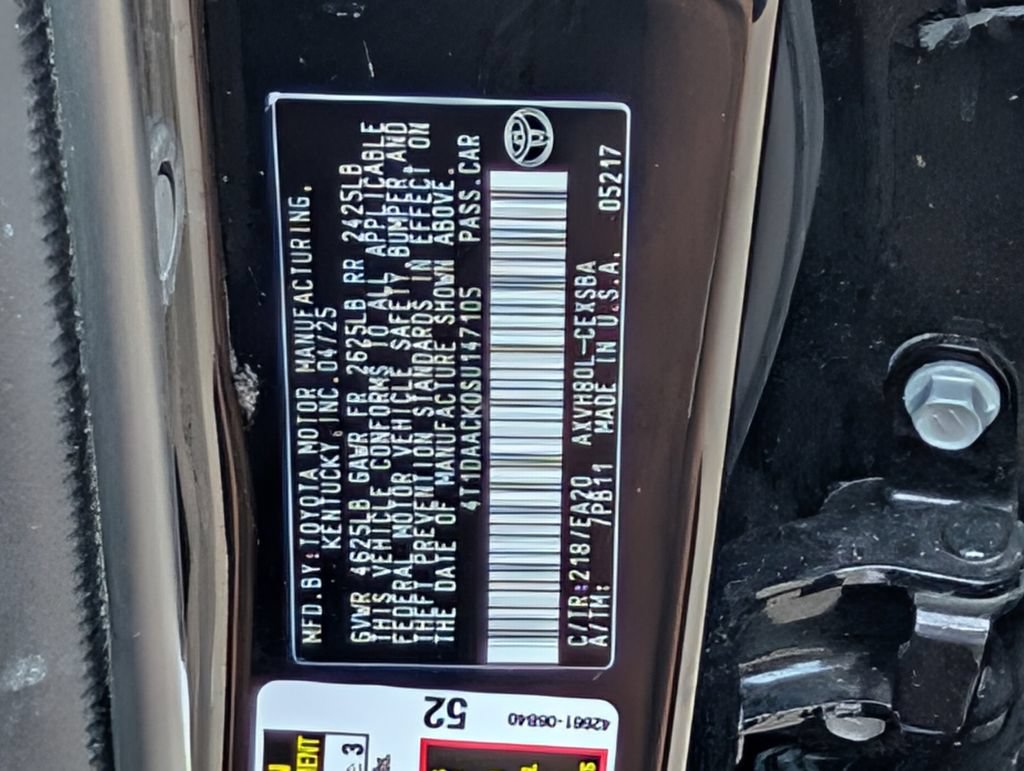 Used 2025 Toyota Camry SE FWD image 33