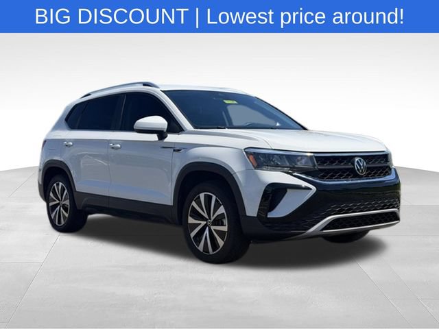 Used 2022 Volkswagen Taos SE w/ IQ.Drive SE Package AWD/4WD 360° Tour