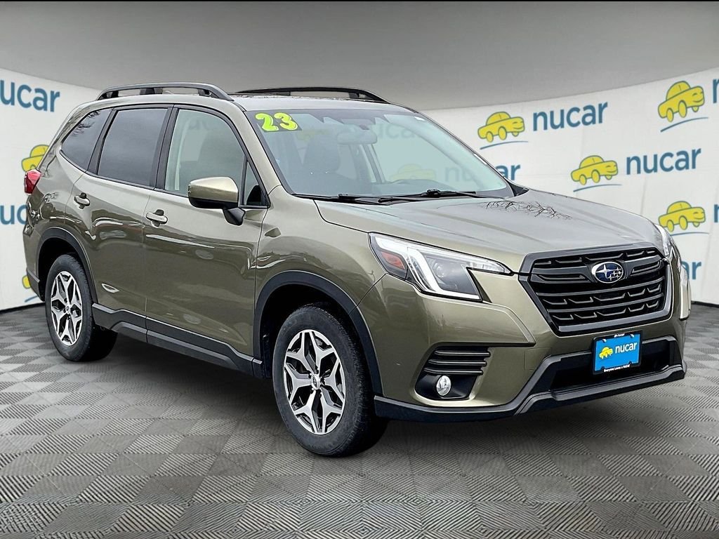 Used 2023 Subaru Forester Premium AWD/4WD image 1