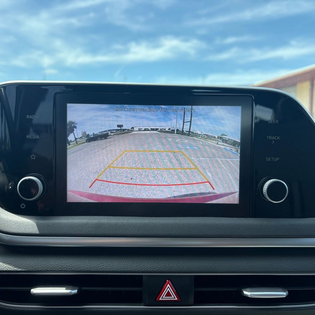 Used 2021 Hyundai Sonata SE w/ Preferred Accessory Package image 20