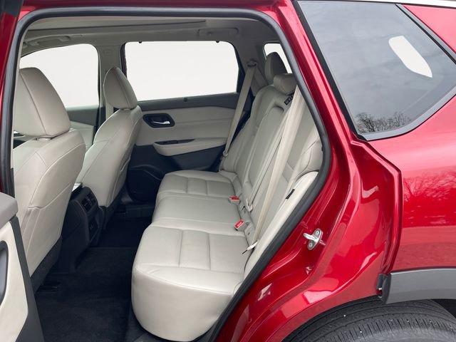 Used 2023 Nissan Rogue SV w/ SV Premium B Package AWD/4WD image 13