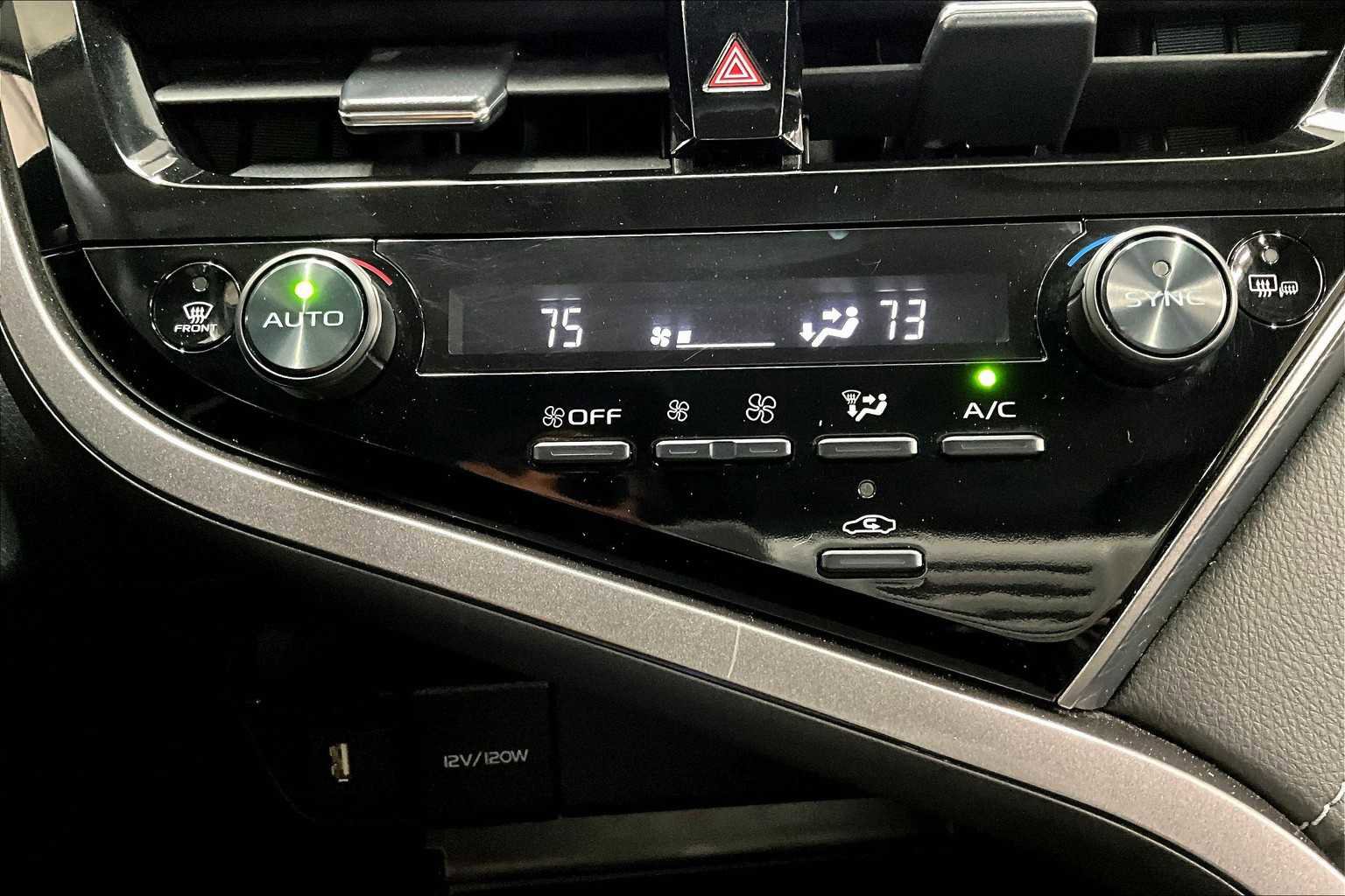 Used 2024 Toyota Camry SE w/ Cold Weather Package image 35